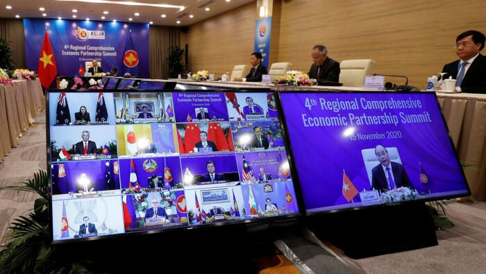 Agreement of 15 Asian Countries Promises Decline of USD-Based Global Economy