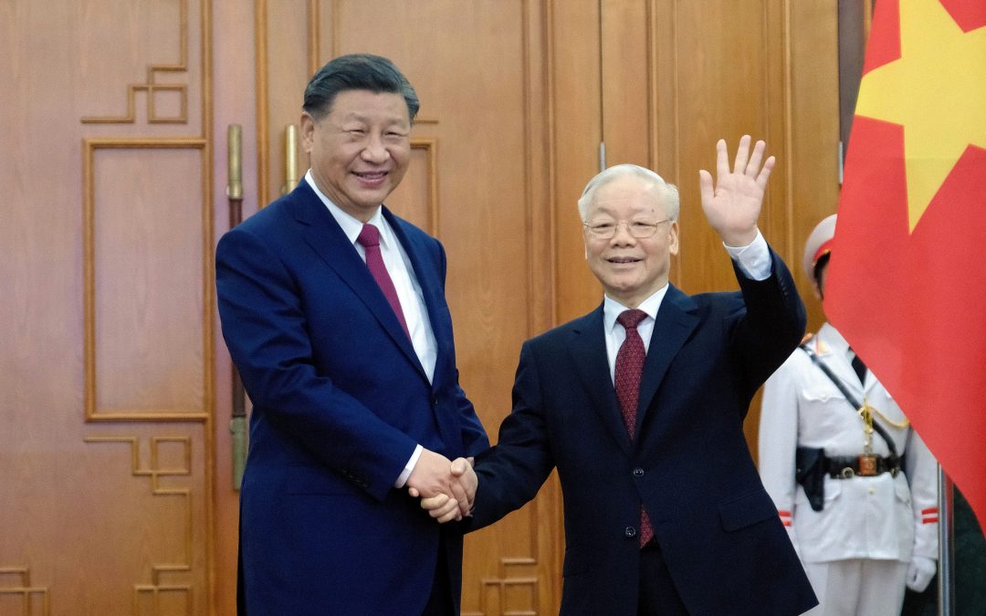 رقابت آمریکا و چین برای جلب همکاری و مشارکت با ویتنام